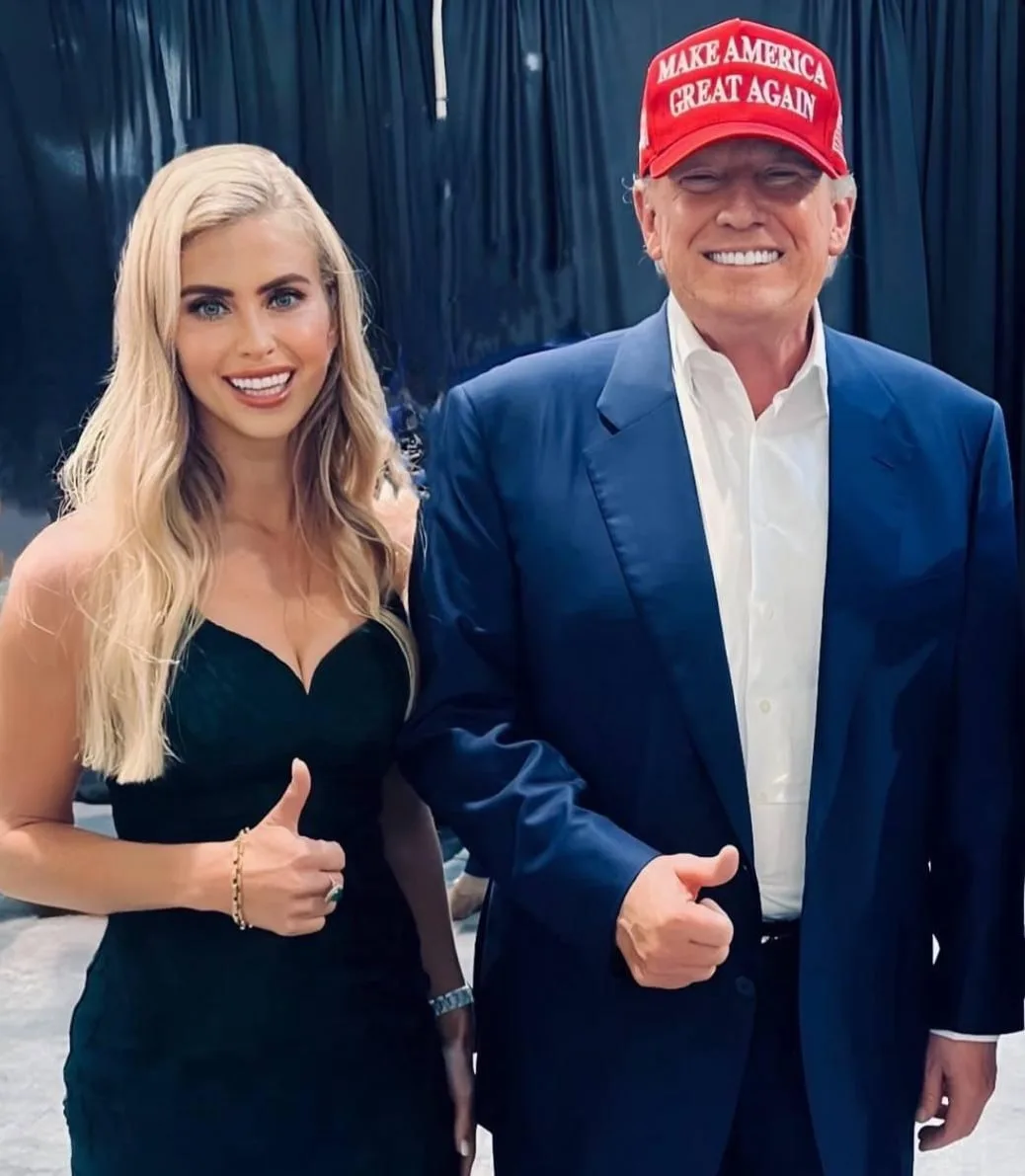 ⚡️Кэти Захария станет новым пресс-секретарём Белого дома, — Трамп.