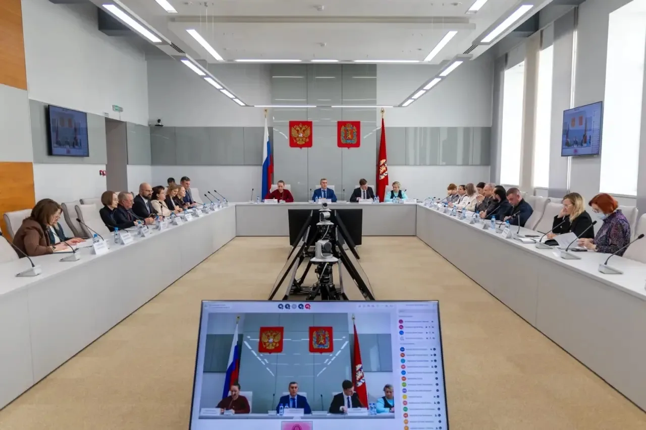 ⚡️Почти 3 млрд рублей дополнительно направят на здравоохранение и соцзащиту в Красноярс...