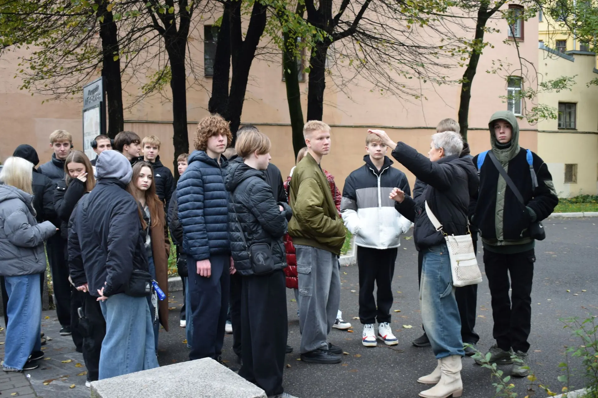 Группа старшеклассников МБОУ СОШ 15 в очередной раз отправилась на Инженерные каникулы ...