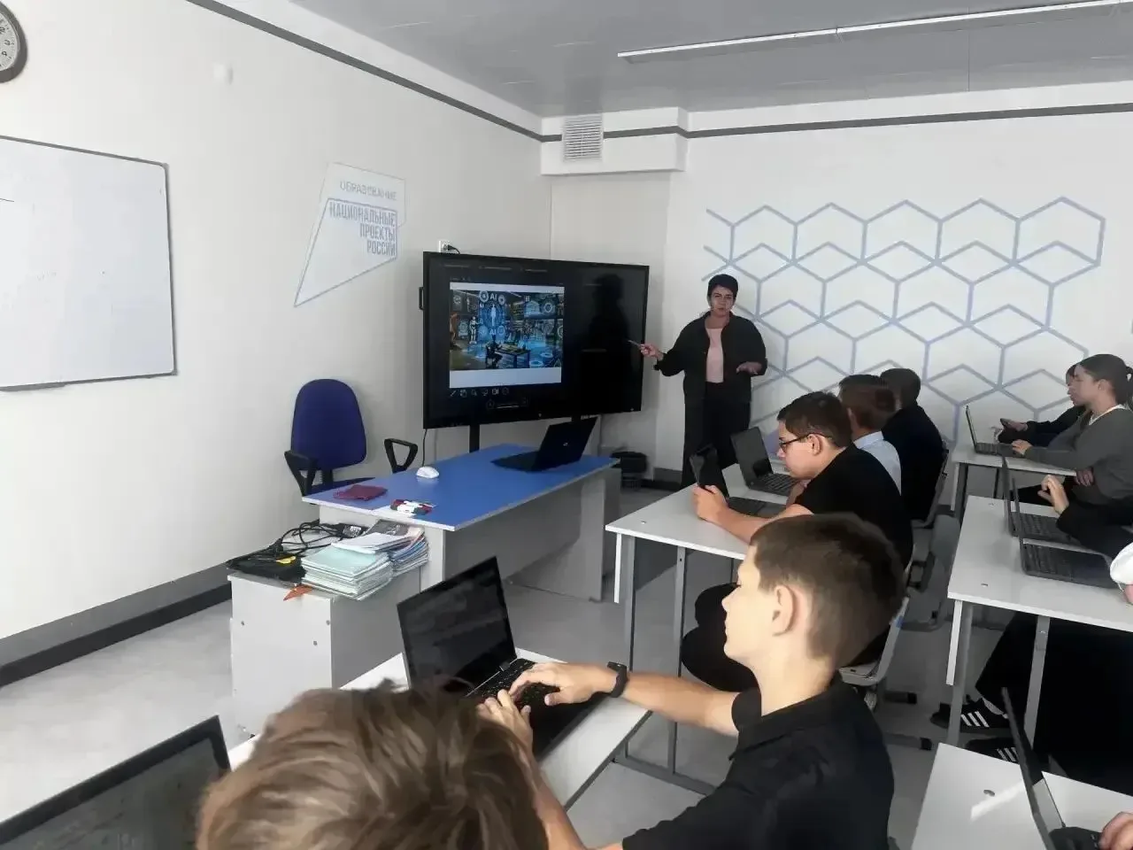ЦЦОД "IT-куб" г. Ельца 🤖✨🚀 провёл увлекательное и познавательное мероприятие — интера...