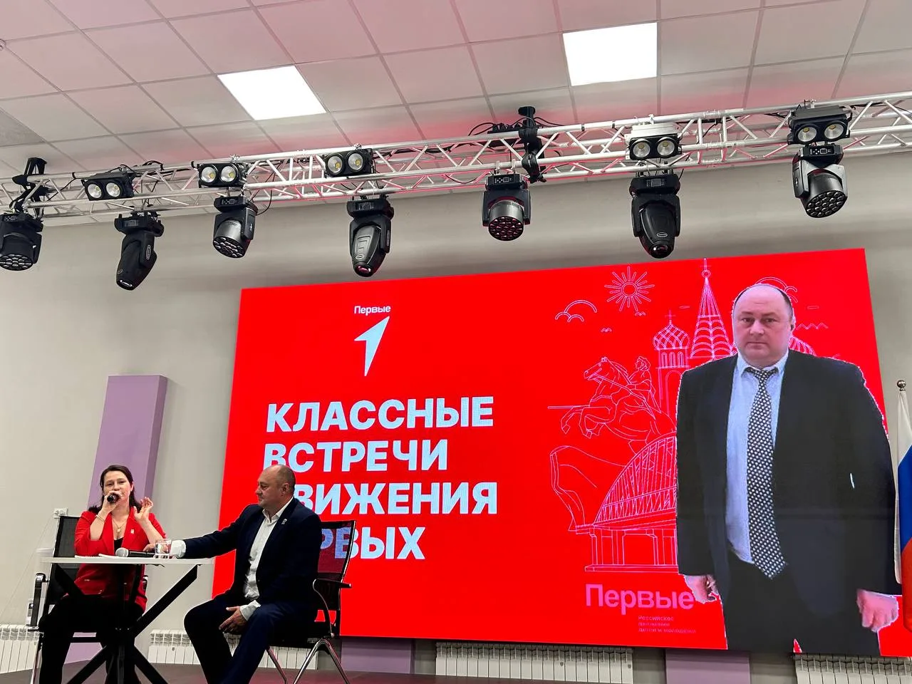 💯Я и папа, и директор, и общественник и народный избранник: как школьники школы №1 пос...