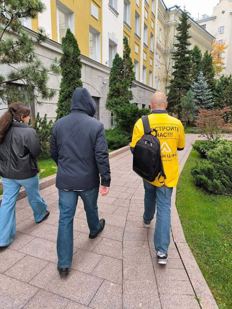 Дольщики ЖК «Станция Л» обратились к Собянину и генпрокурору