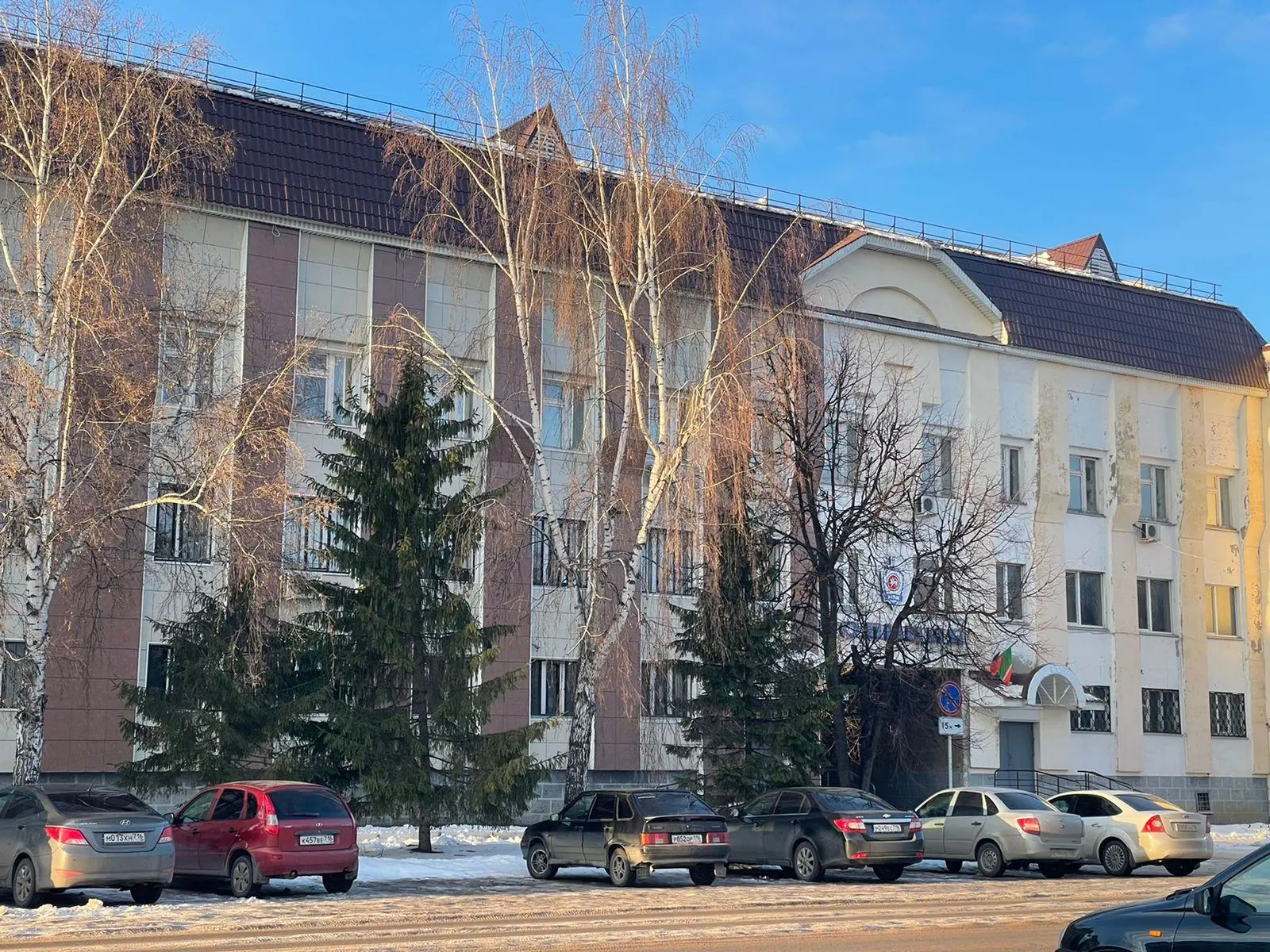 Два жителя Бугульминского района стали жертвами мошенников при покупке автотоваров в ин...