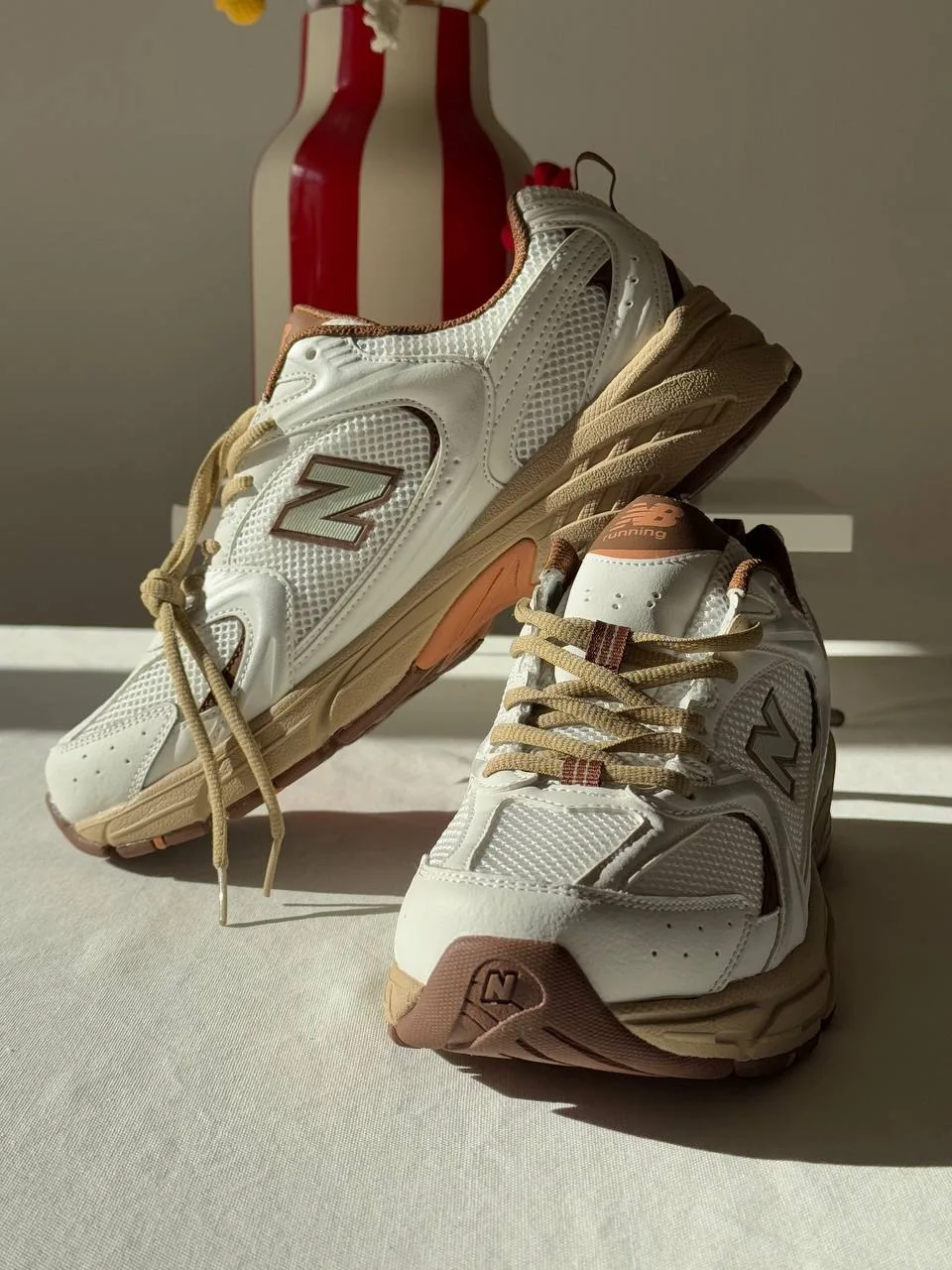Тоже New Balance 530, из моих прошлых обзоров. Это цвет 4.