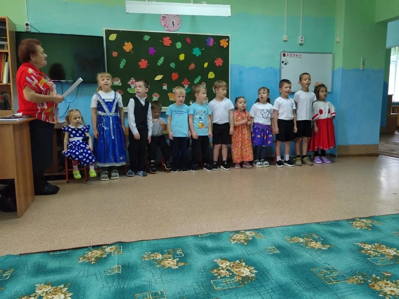 👋«Прощание с "Золотой осенью": как наш детский сад проводил красавицу-осень!