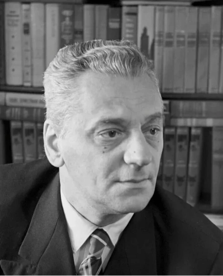 📚 120 лет Георгию Мартынову