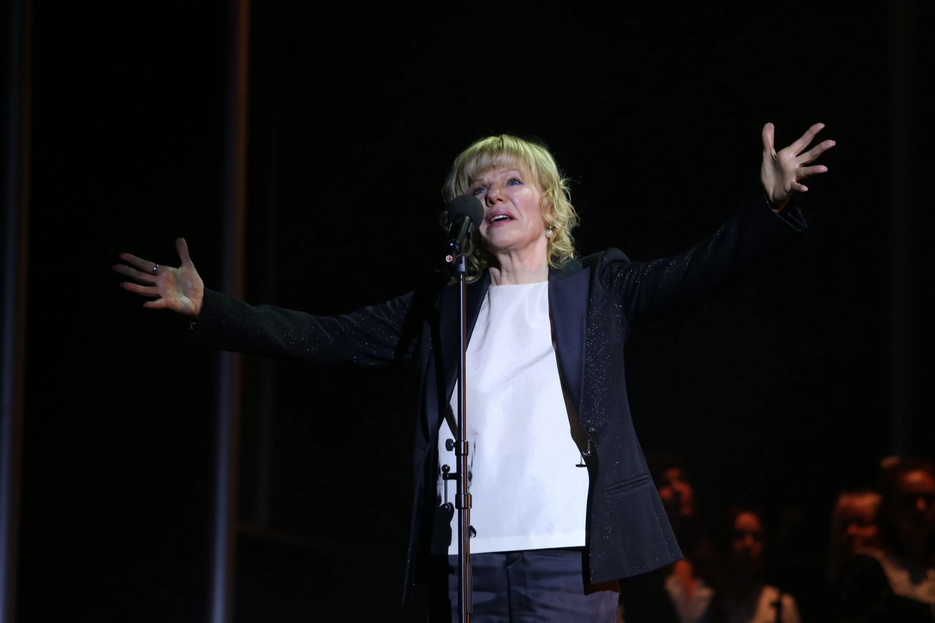 13 октября на  ленкомовской сцене состоится уникальный вечер — спектакль-концерт «Захар...