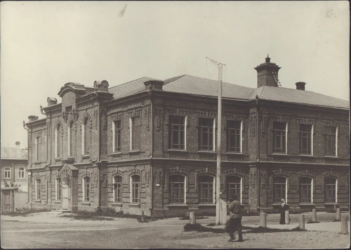 В Ивановской области 125 лет назад открылась торговая школа