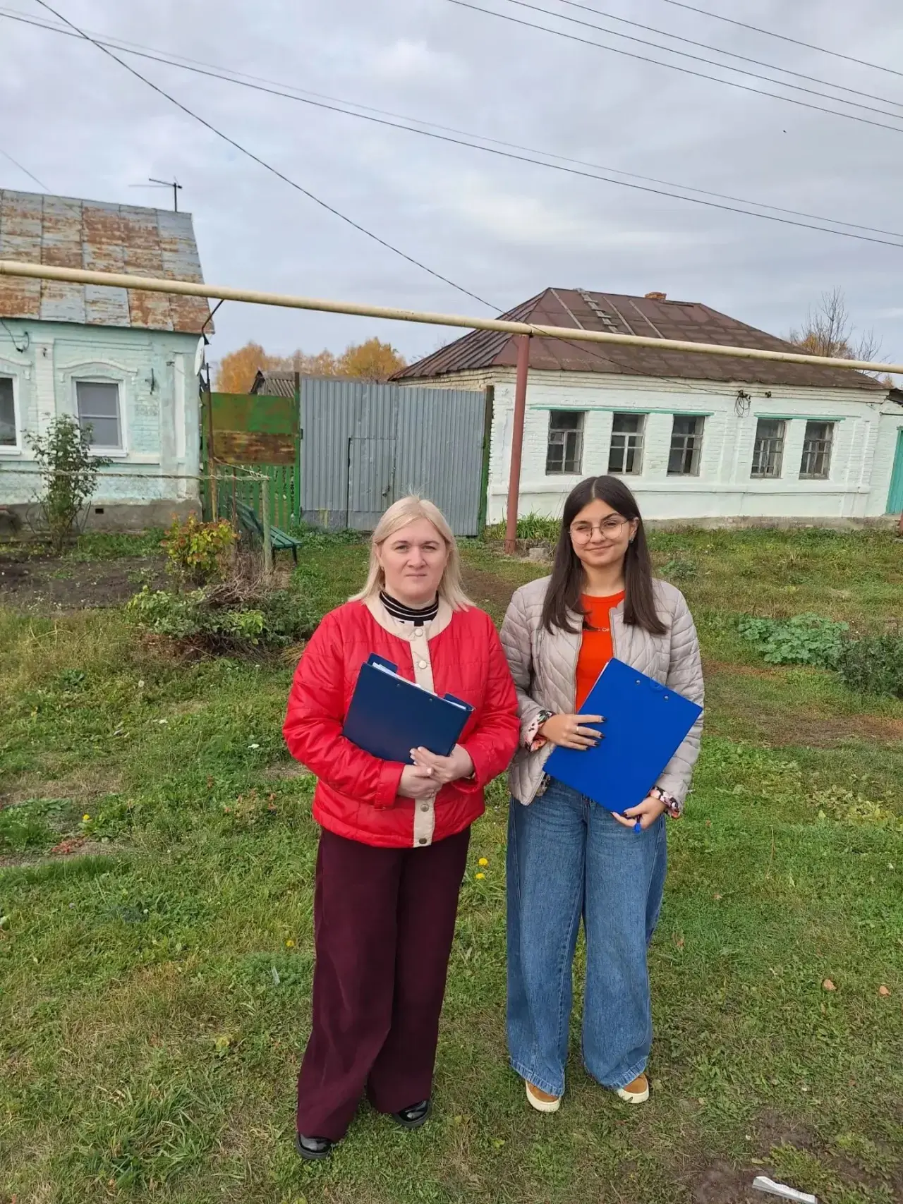 Специалисты ТОГБУ СОН «Забота» совместно с комиссией по делам несовершеннолетних и защи...