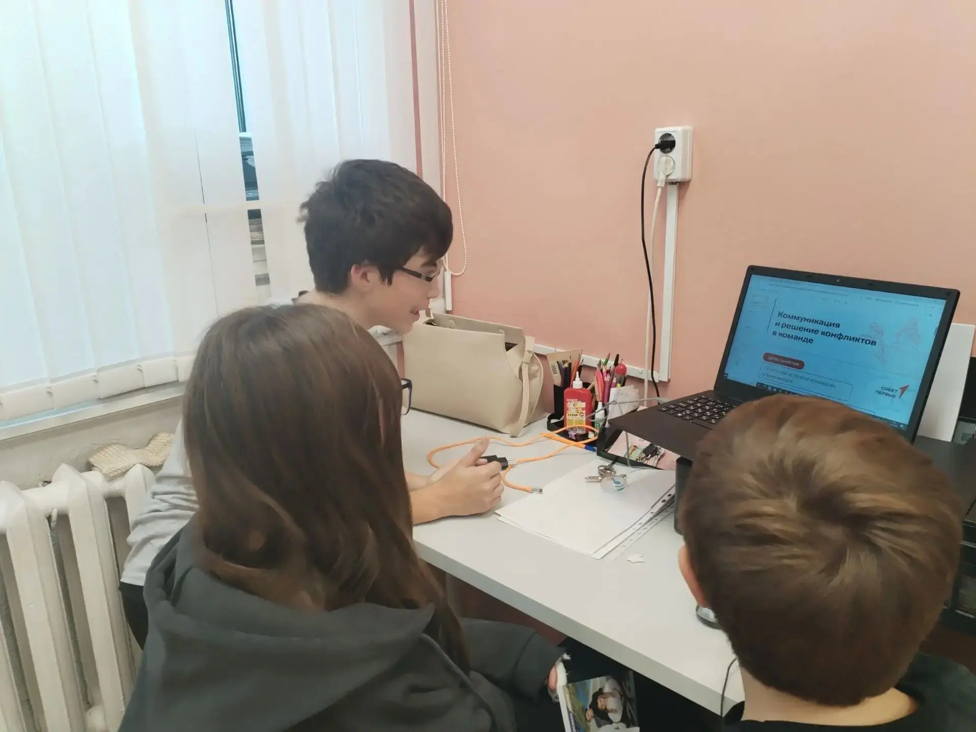 В Угранской школе зажглись новые звёзды! ✨ В первичном отделении «Движения Первых» прош...
