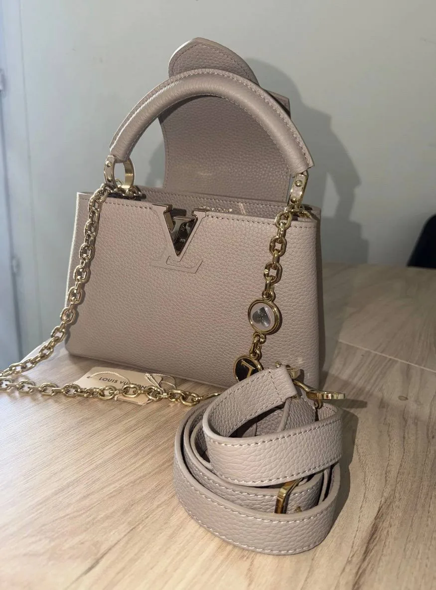 Cумочка Louis Vuitton Capucines 😍
