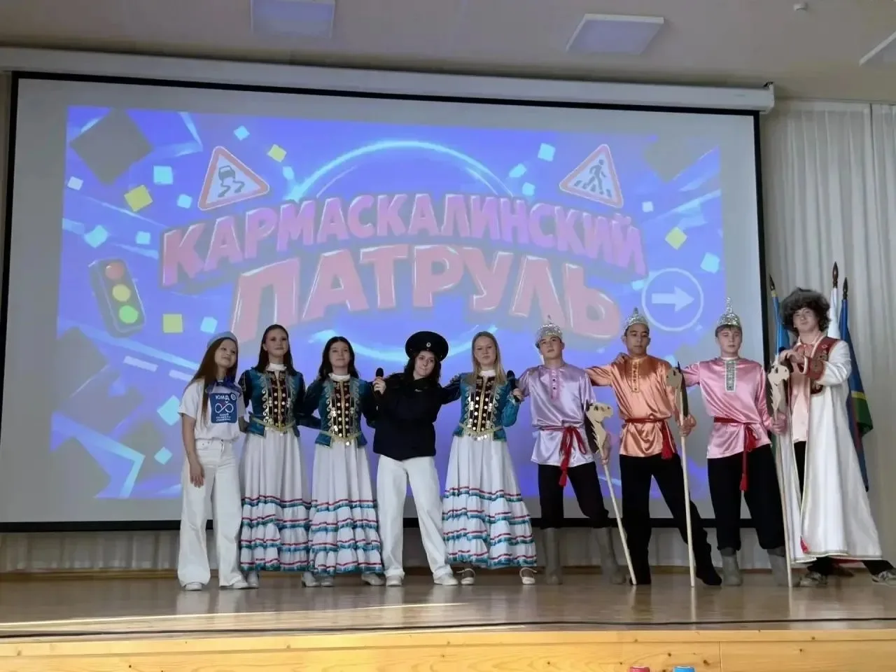 Шутили на серьезную тему!