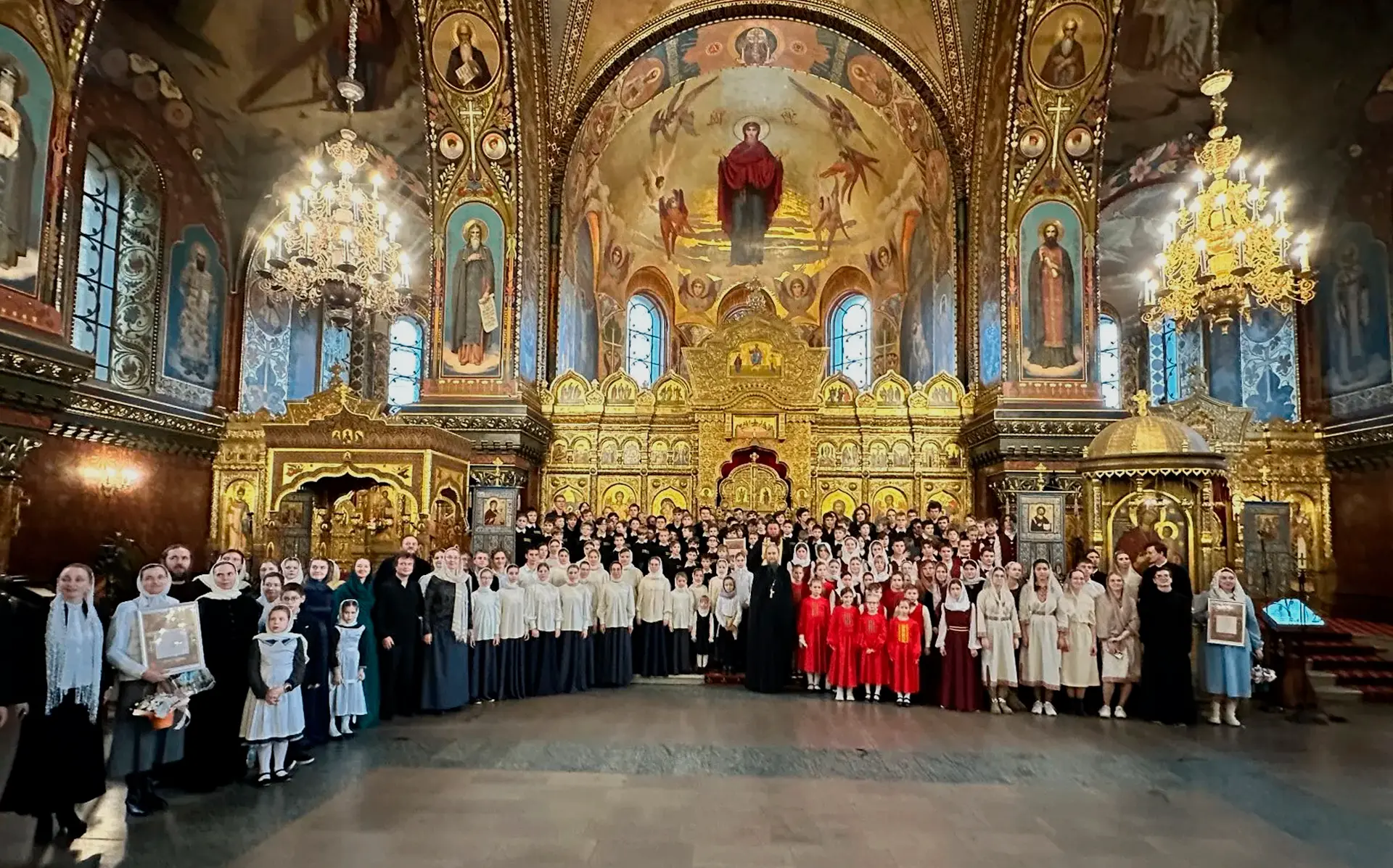 V МЕЖДУНАРОДНЫЙ ФЕСТИВАЛЬ «ОПТИНСКИЕ ВСТРЕЧИ НА БЕРЕГАХ НЕВЫ»