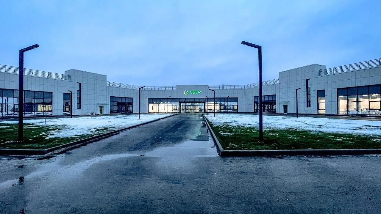 Теперь и «Сбер»