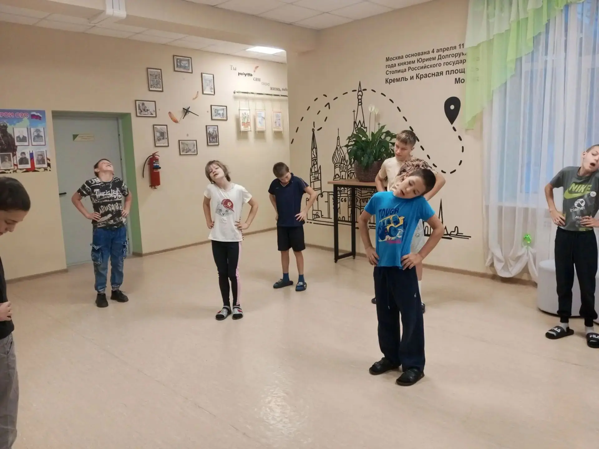 🌞Комплекс простых физических упражнений, которые помогают ребятам быстро проснуться, в...