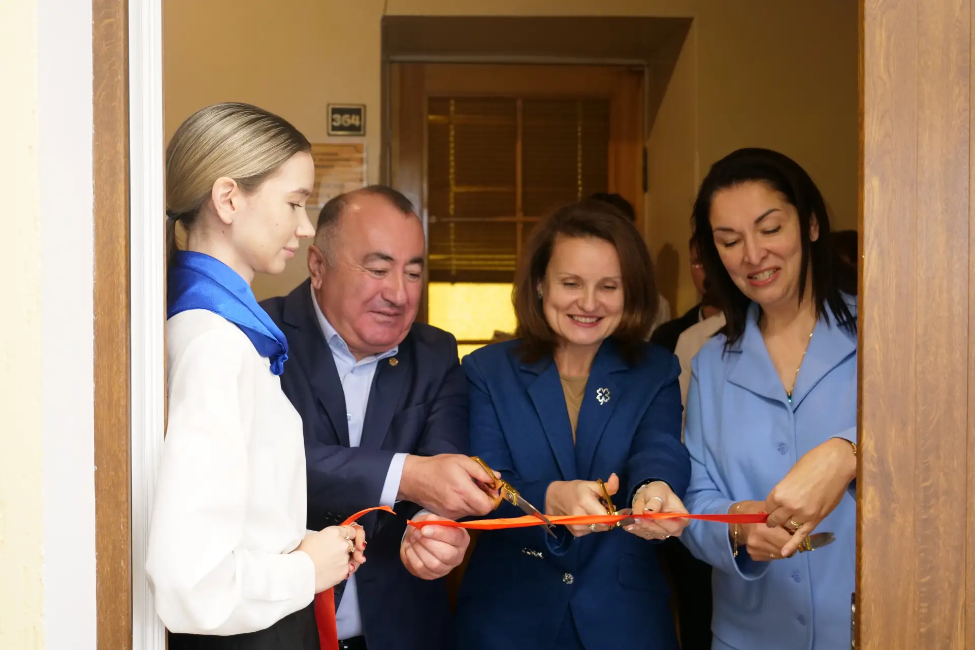 Физика в новом формате: в #ЛГПУ открыли современный кабинет
