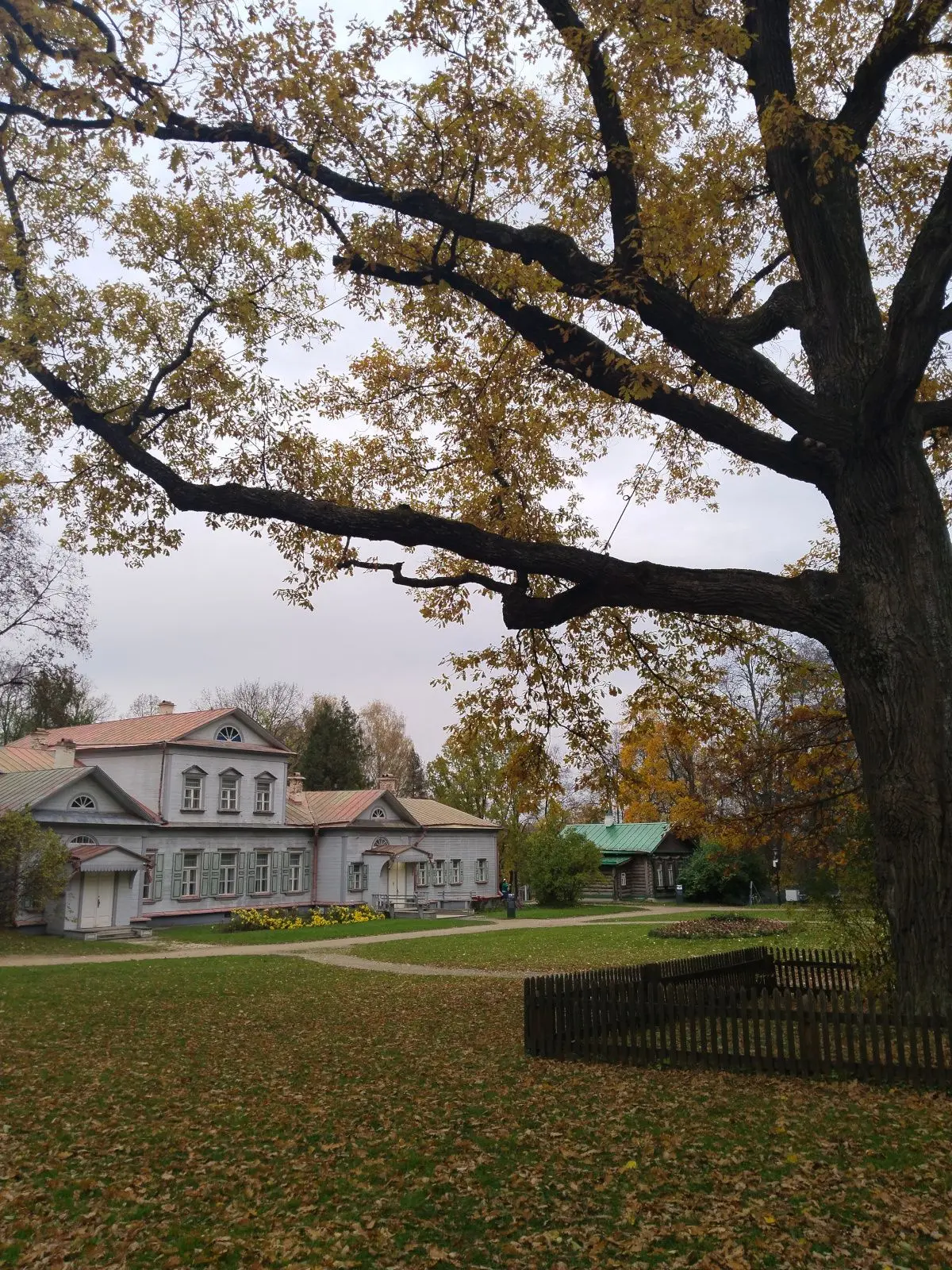 📸 Тихая осень в Абрамцево.