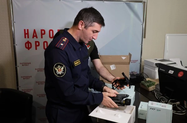 Сотрудники УФСИН вновь передали гуманитарную помощь в зону СВО