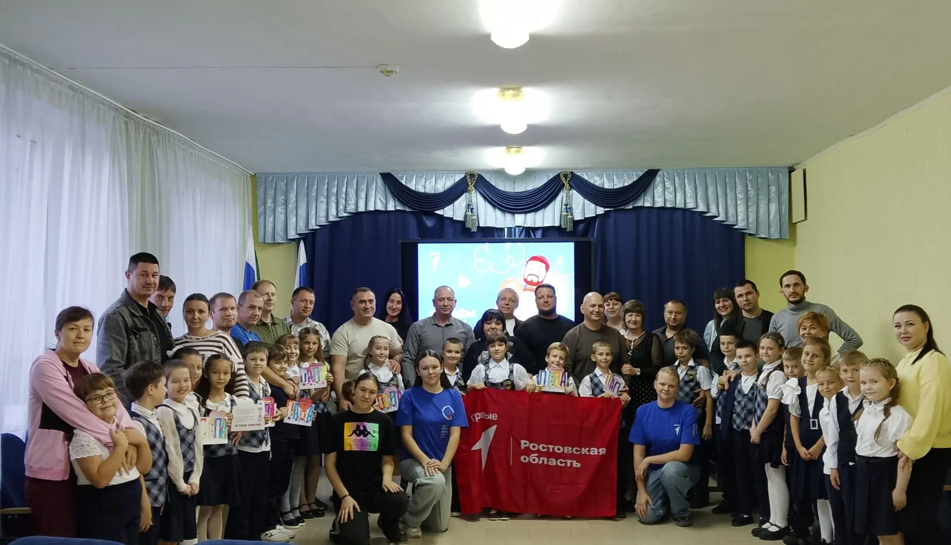 📅В рамках Всероссийской акции " Папа может" , посвященной Дню отца, самые юные активис...