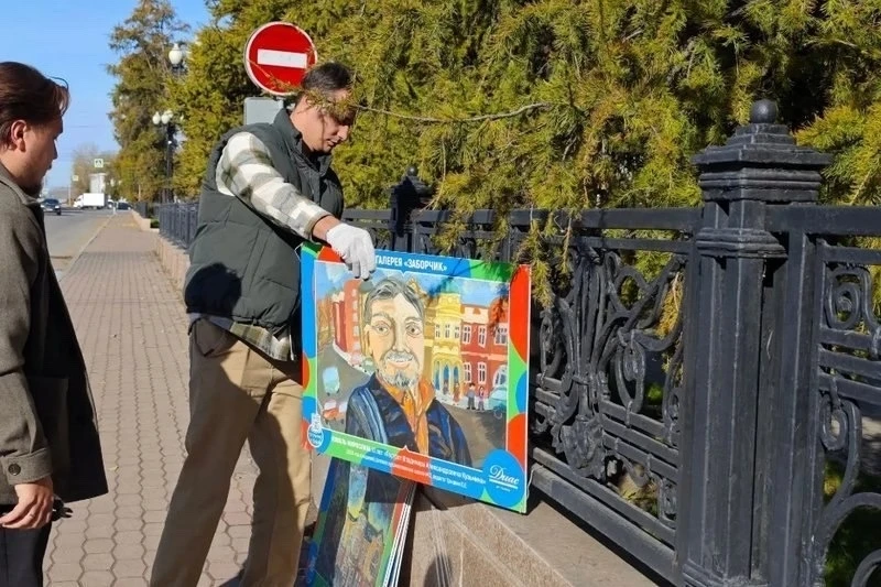 🎨 В сквере Кирова демонтировали детскую арт-галерею «Заборчик»