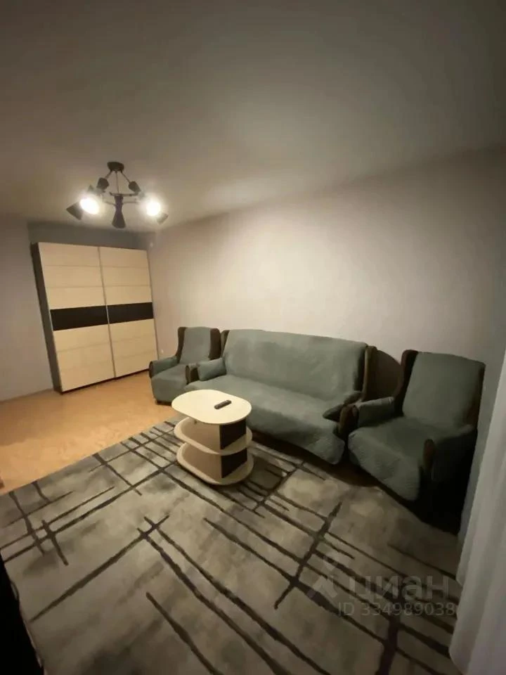 Сдам без посредников: 1-комнатная квартира, 34м²
