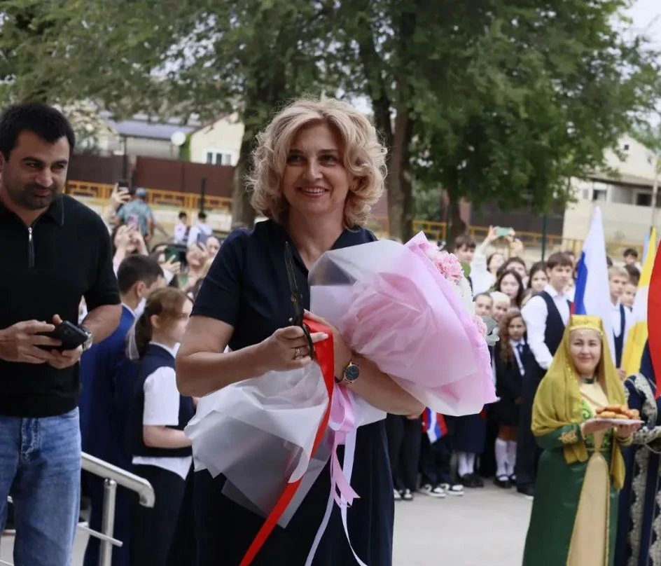 💯 Школа начинается с учителя!