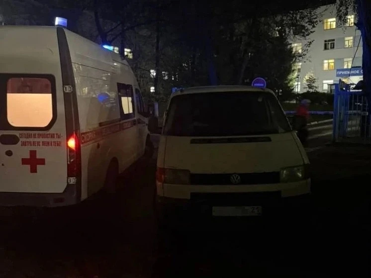 🤔 В Чебоксарах водителя оштрафовали за блокировку проезда скорой помощи