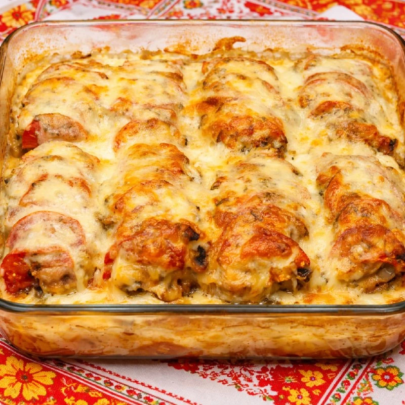 МЯСО ПО-ФРАНЦУЗСКИ — ЭТО НАСТОЯЩАЯ КЛАССИКА ДОМАШНЕЙ КУХНИ, КОТОРАЯ НИКОГДА НЕ ПОДВОДИТ...