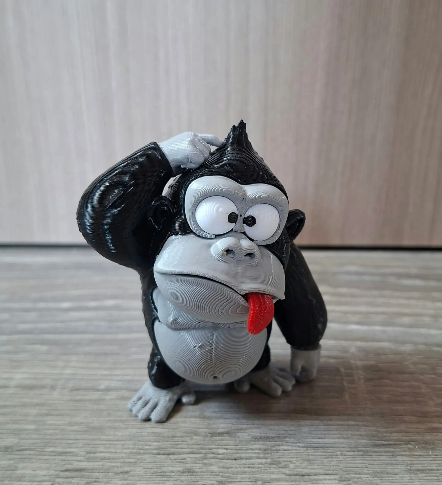 А этот 🐵 обезьян, ничего не понимает🙄