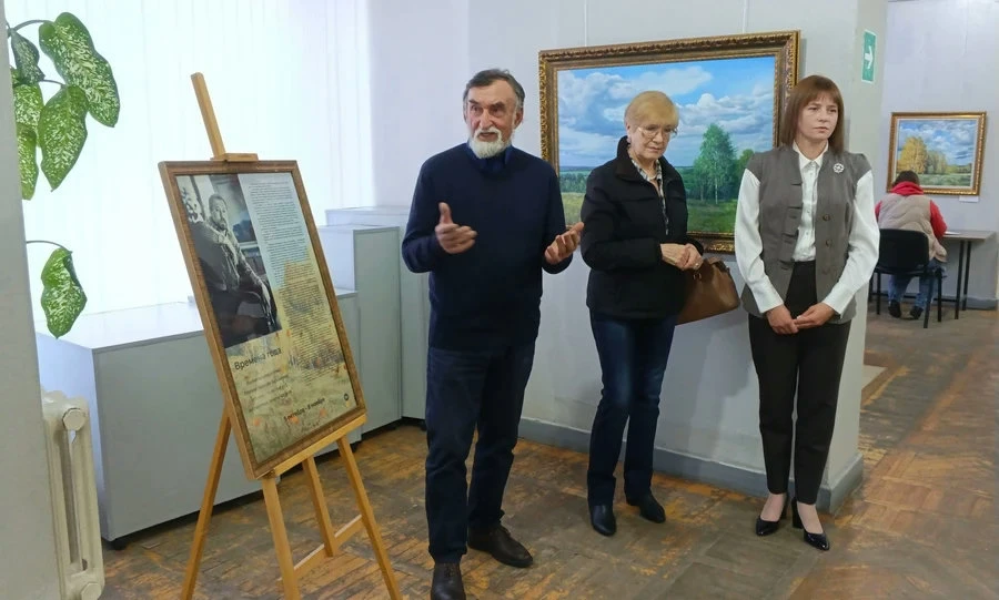 Память орловского художника Виктора Лупачёва почтили выставкой «Времена года»