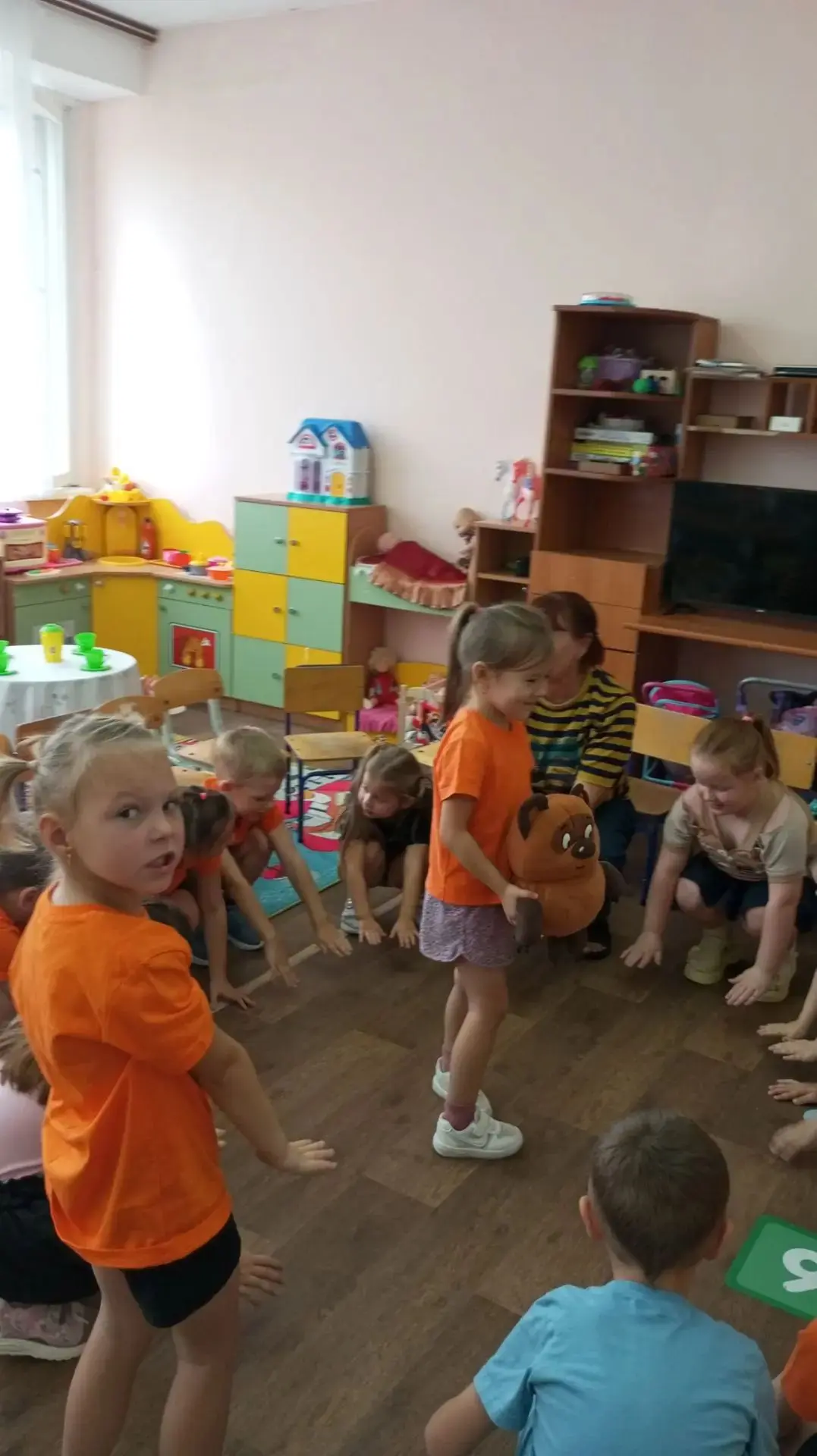 Сегодня в старшей группе прошло веселое и познавательное развлечение"День рождения Винн...