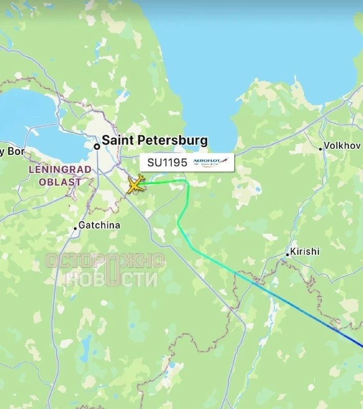 ✈️🕒 Рейс Казань – Москва совершил вынужденную посадку в Санкт-Петербурге, пассажиры жд...