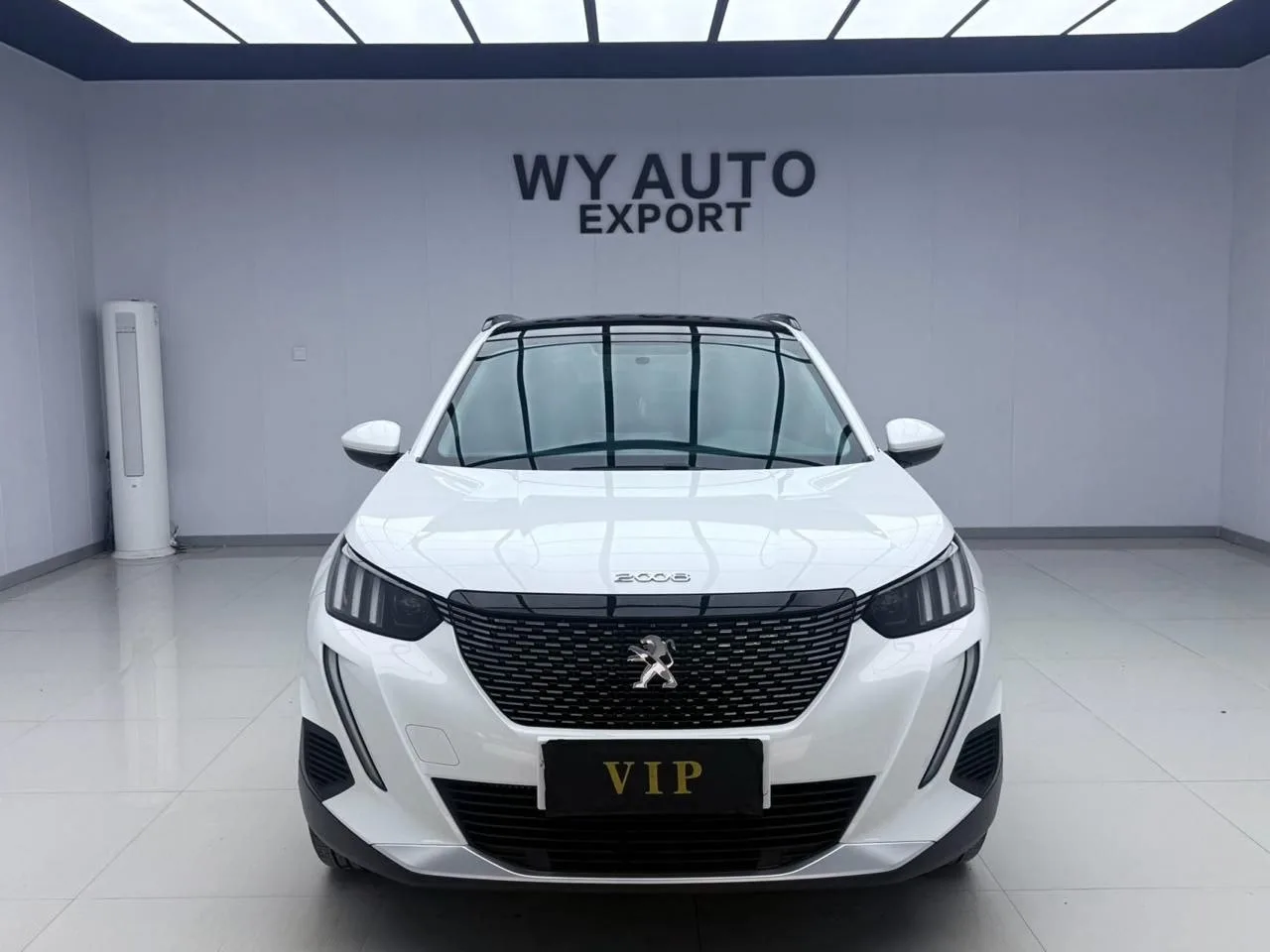 🚗🚗🚗 Peugeot 2008 (019660), модель 2022 230THP THE ONE