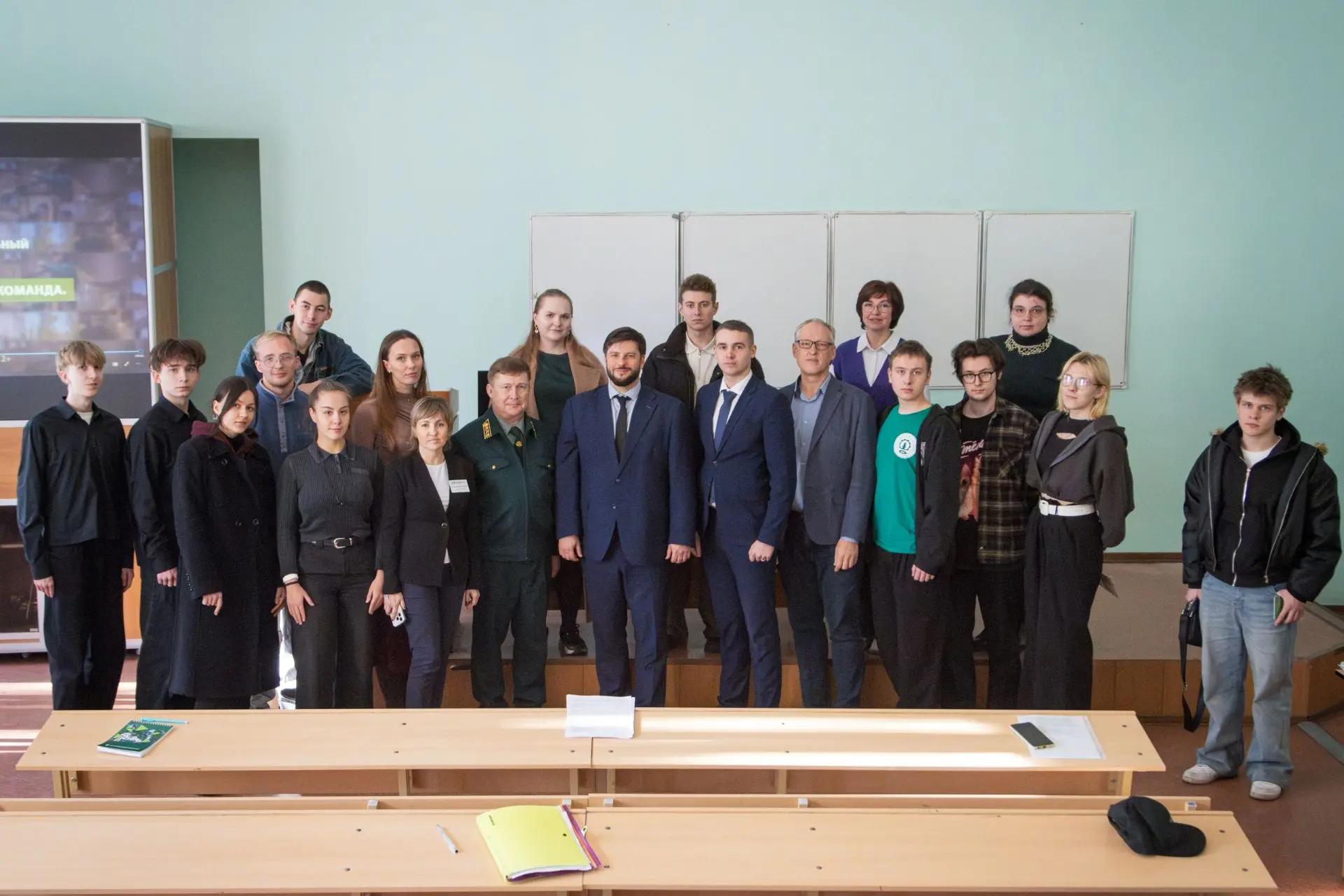 Руководитель Представительства Вологодской области в Санкт-Петербурге Юрий Игоревич Лил...