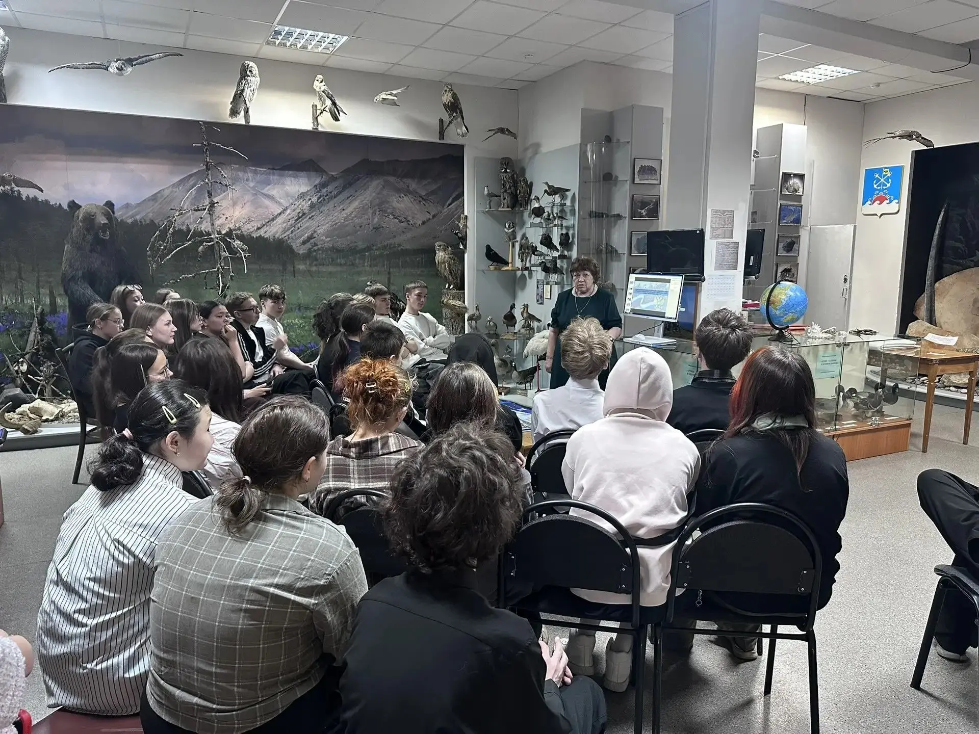 Один народ, одна история