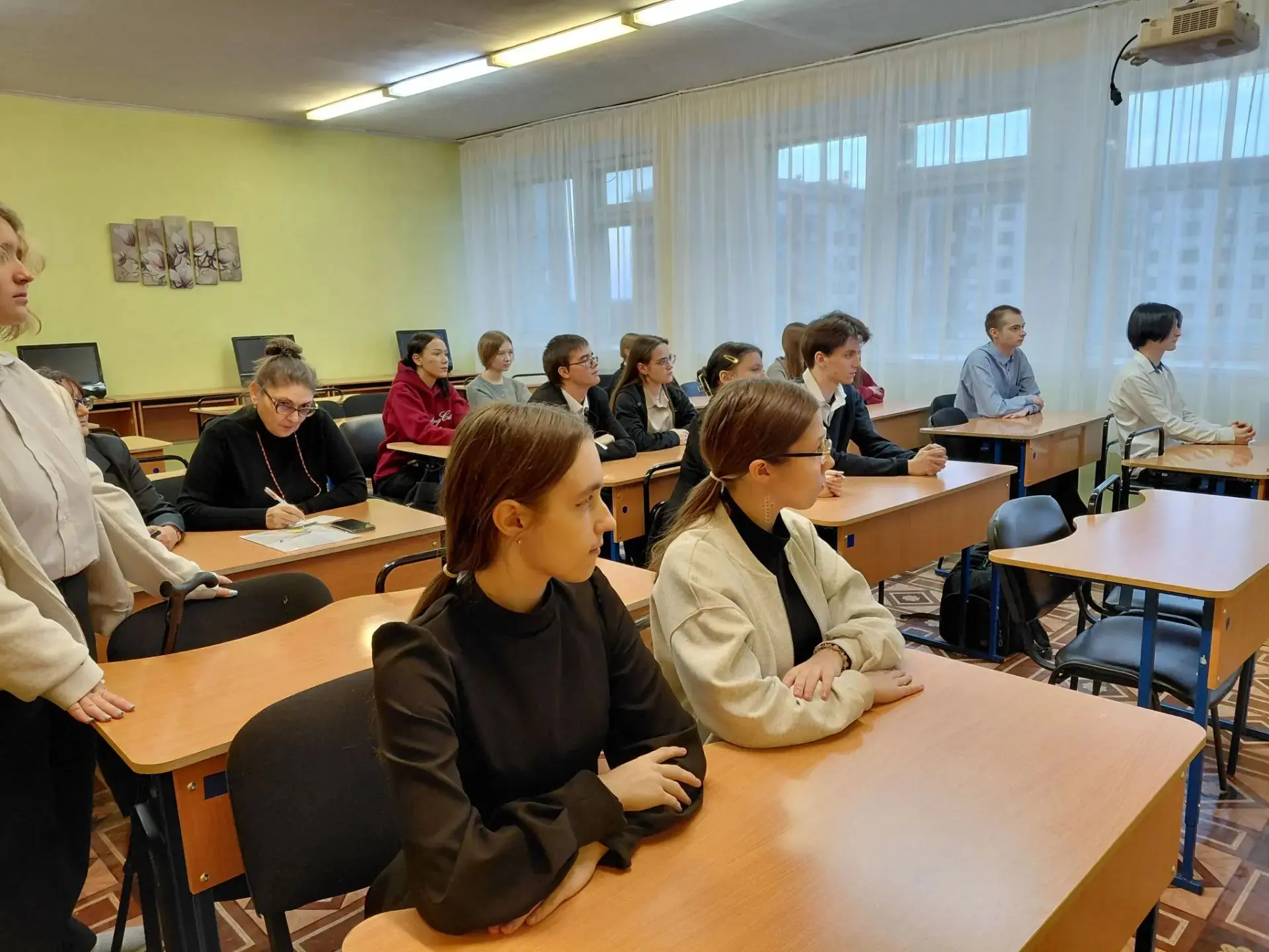 14.10.2026 г., учащиеся МОУ «СОШ №14» г. Воркуты присоединились к проекту, стали слушат...