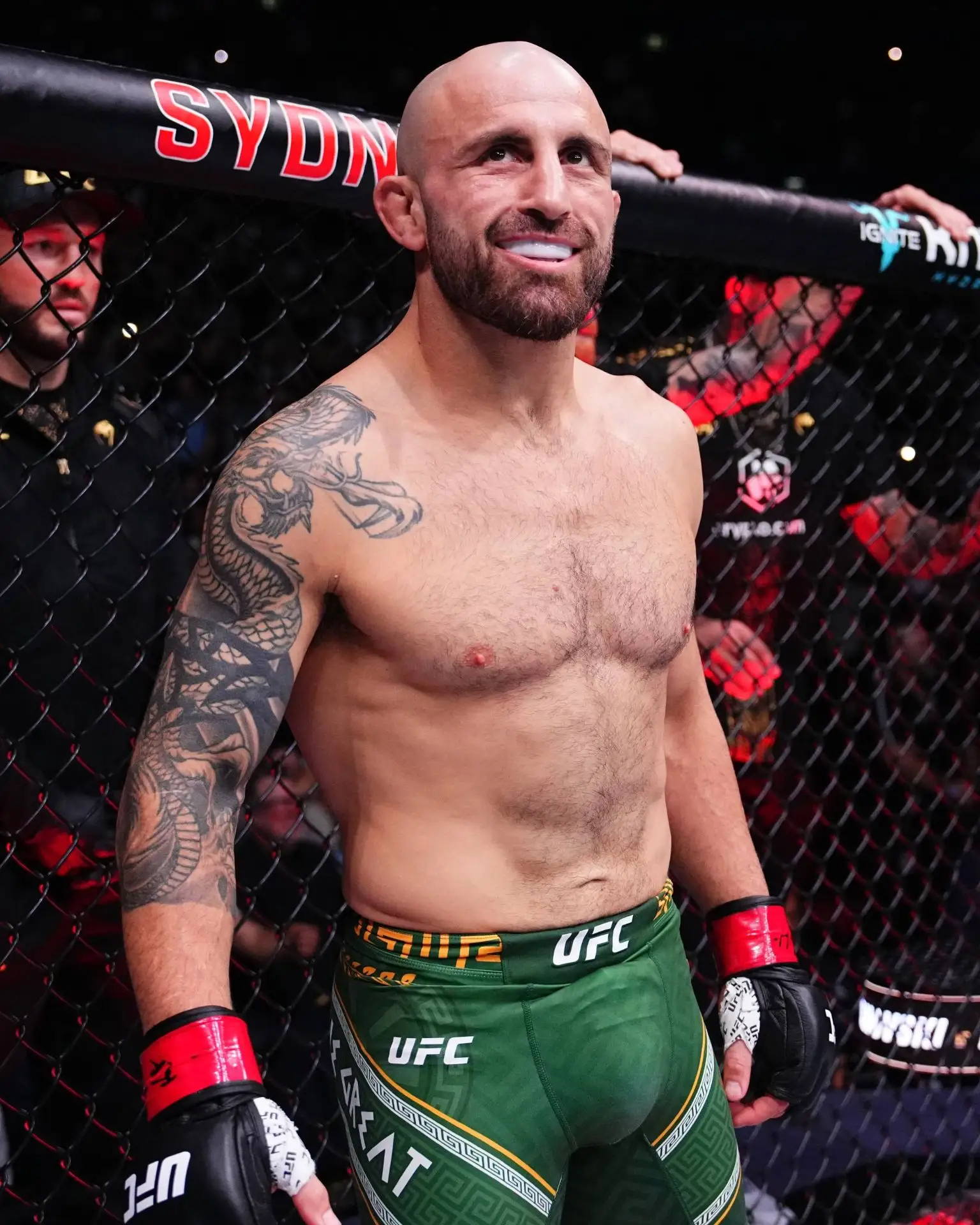 ⏳ 10 дней до #UFC333! Чье выступление ждете больше всего?