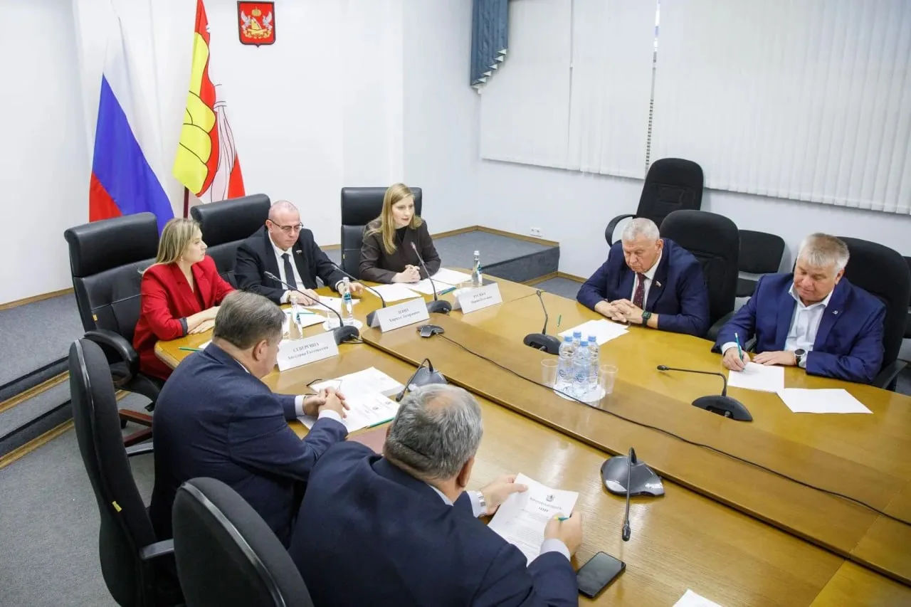 В Воронежской области готовят законопроект об ограничении продажи бензина несовершеннол...