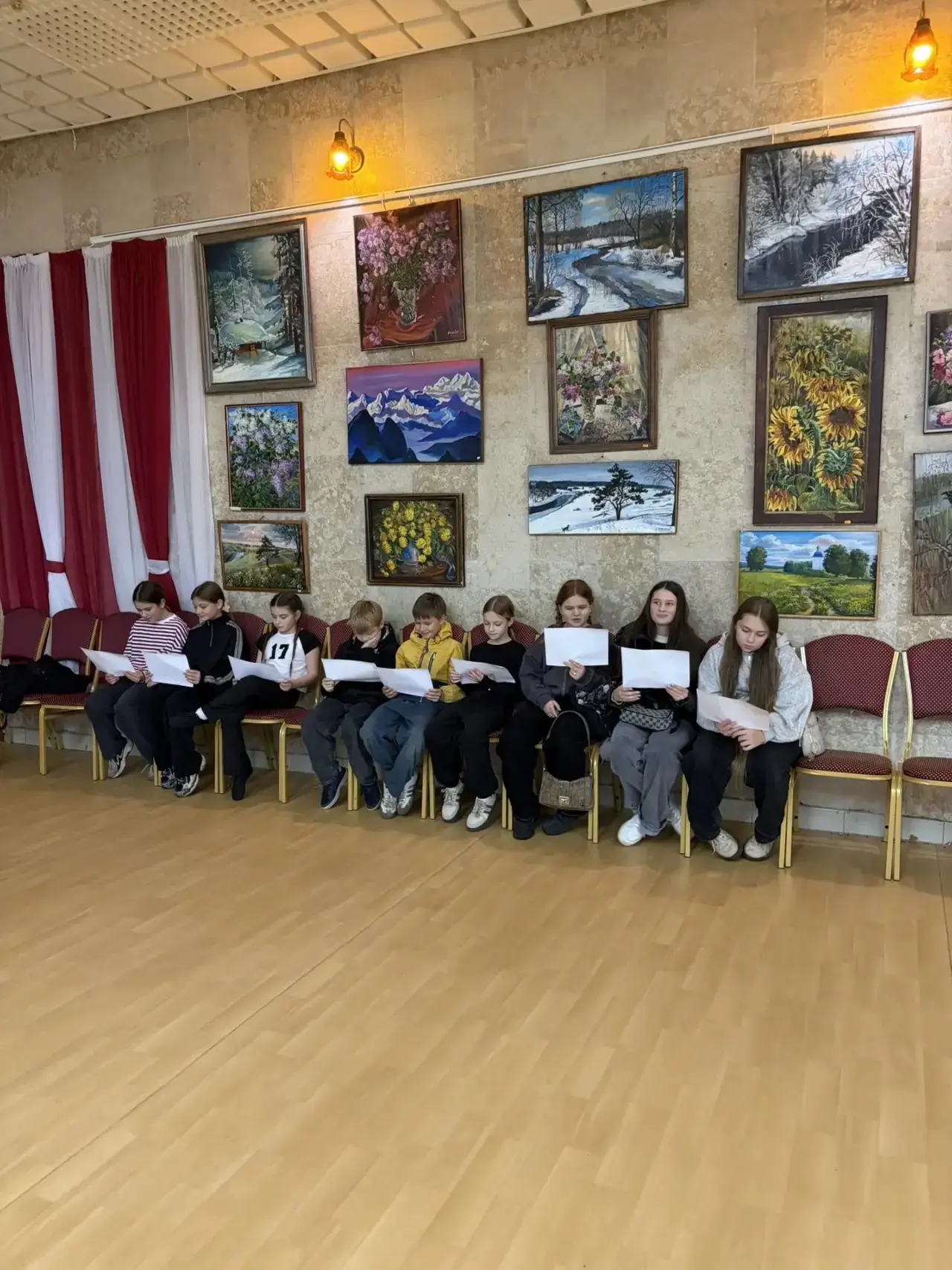 🔸8 октября в КДЦ им. Родионова А.Г. прошел важный тематический час «Антитеррор. Безопа...