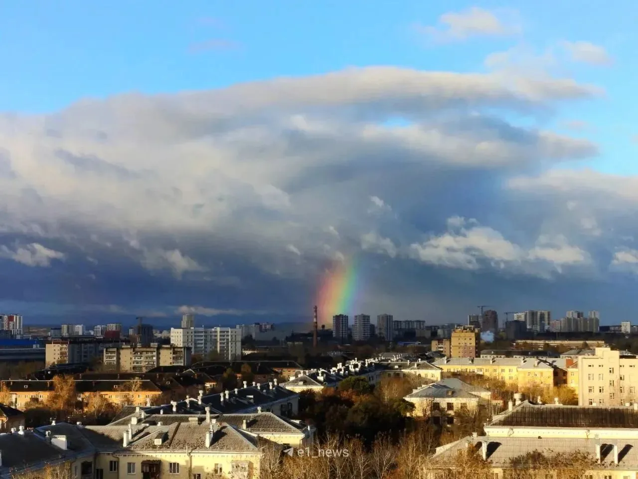 Отличный вид был в четверг!!! 🌺💐🌈🌈🌈