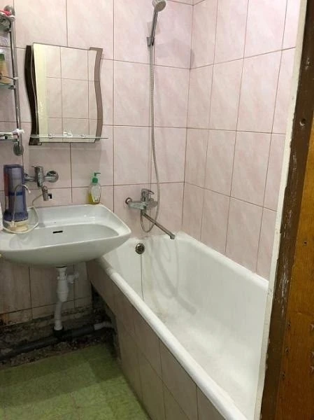 Продается 3к. квартира. ул. Артема Донецк Сити в Киевском районе. Общая 64м2.