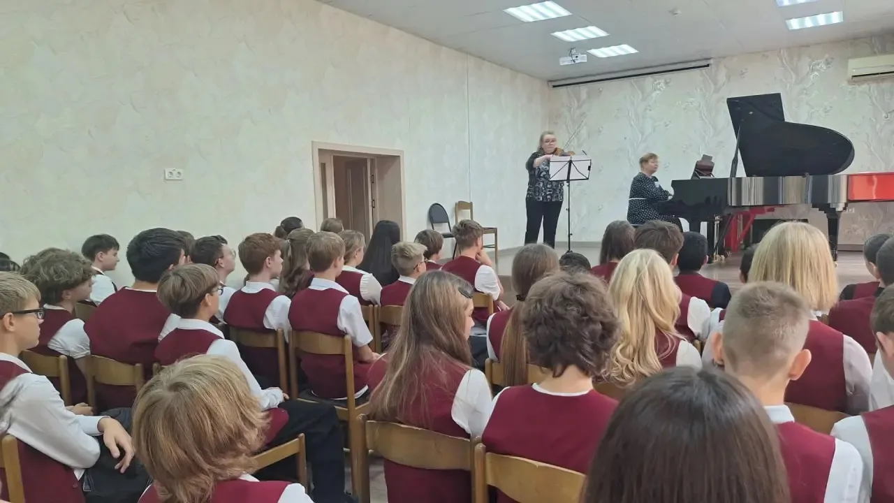 🍂 «Прекрасной осени мгновенья»: музыка объединяет!