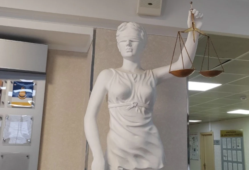 В Иркутске будут судить юриста - драчуна