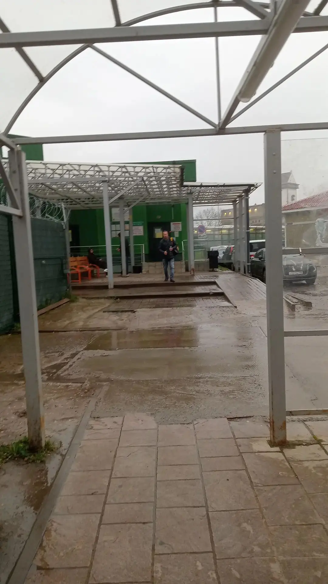 Камера - очередь из Нарвы (Эстония) в Россию https://balticlivecam.com/ru/cameras/eston...