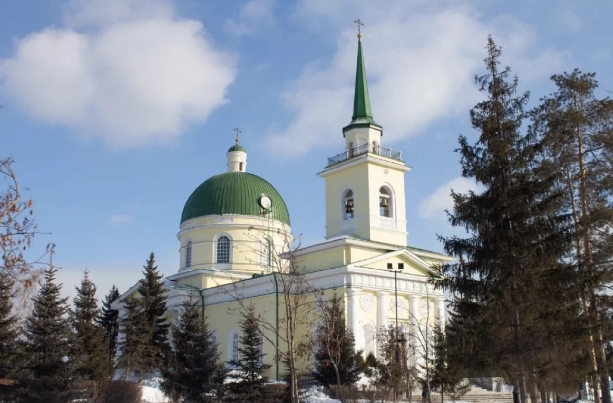 В Омск привезут копию легендарного знамени Ермака