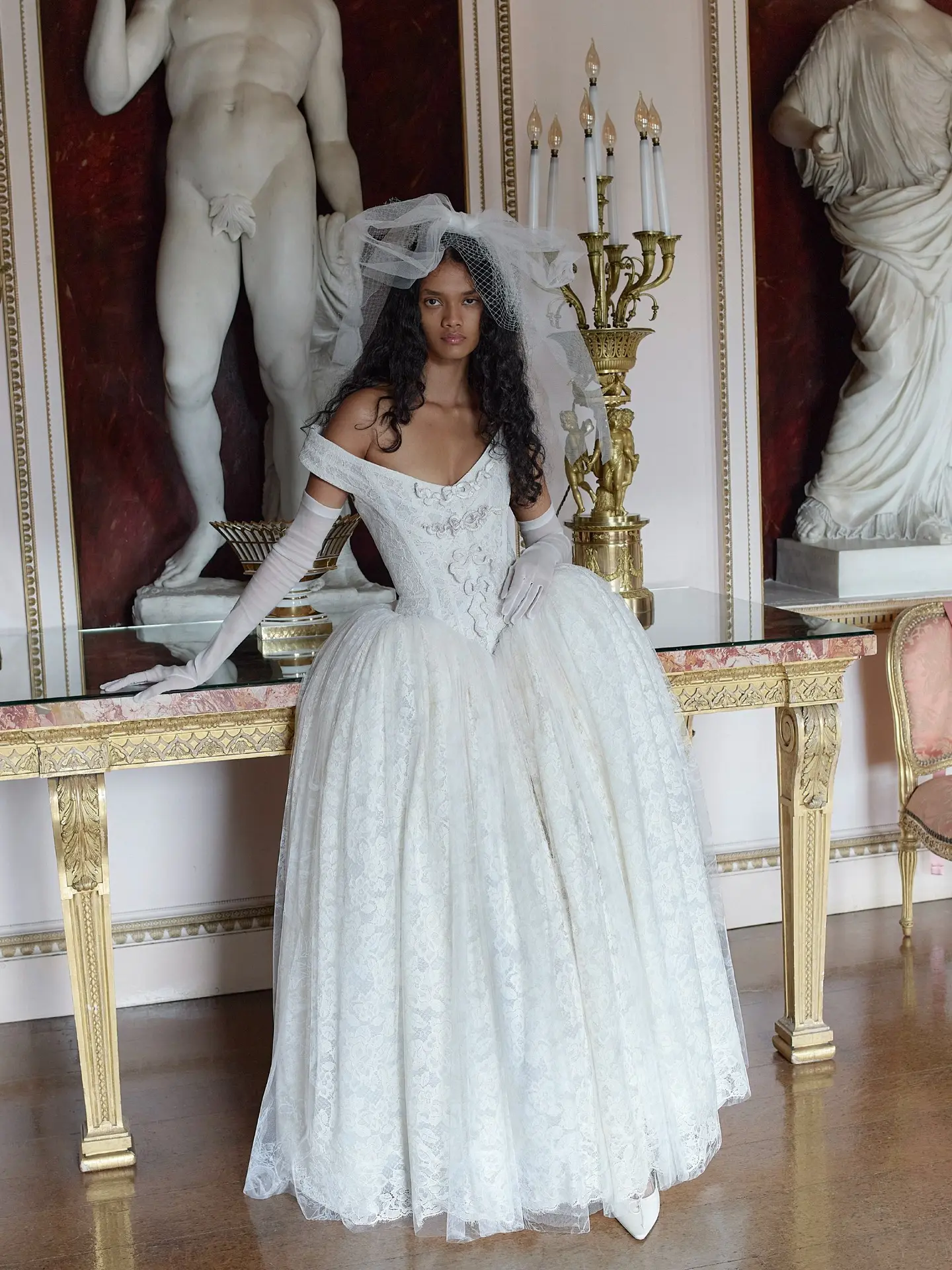 Vivienne Westwood представил новые свадебные коллекции Couture и Made-to-Order 🤍
