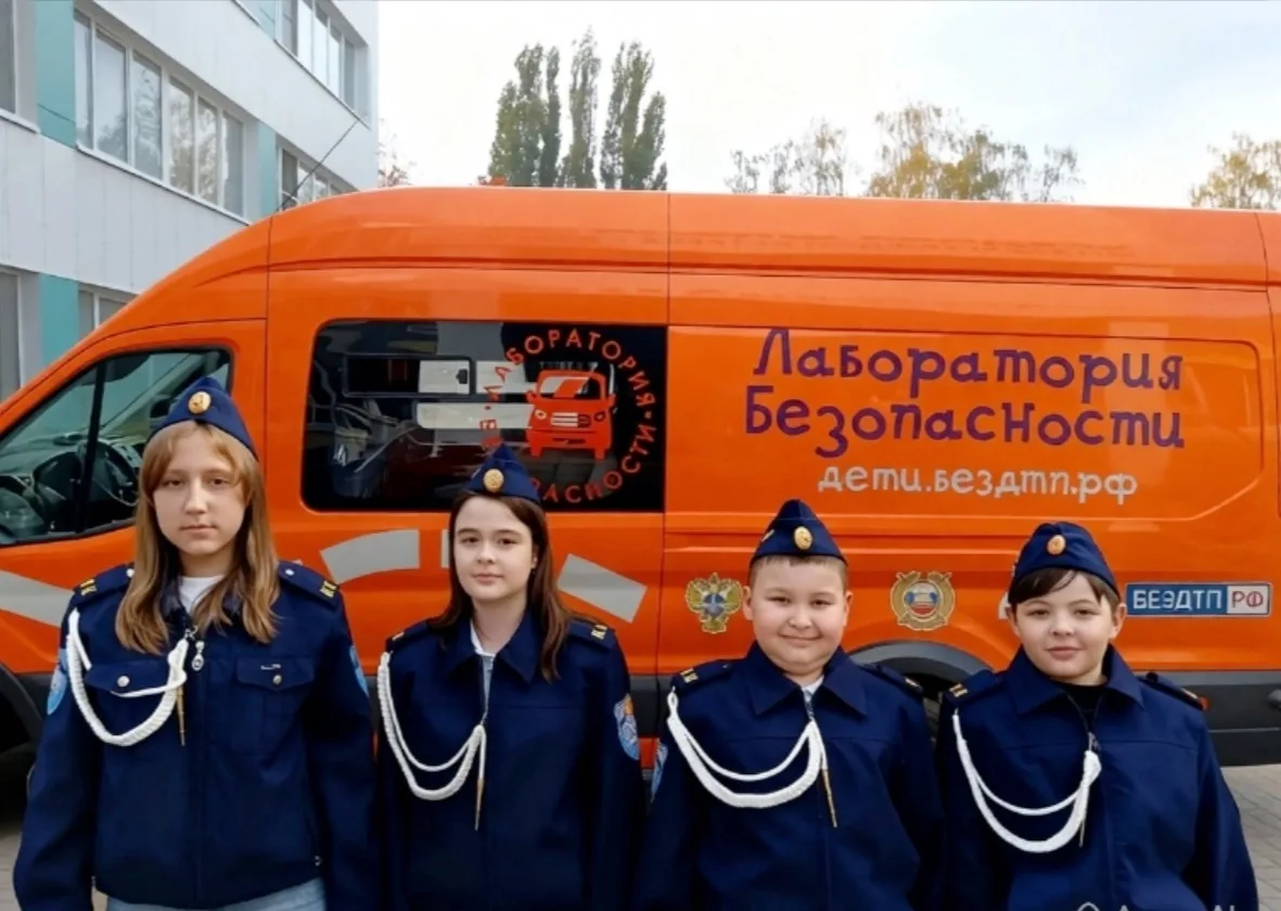Краснояружские ребята приняли участие в региональном фестивале «Дружная семья ЮИД», кот...