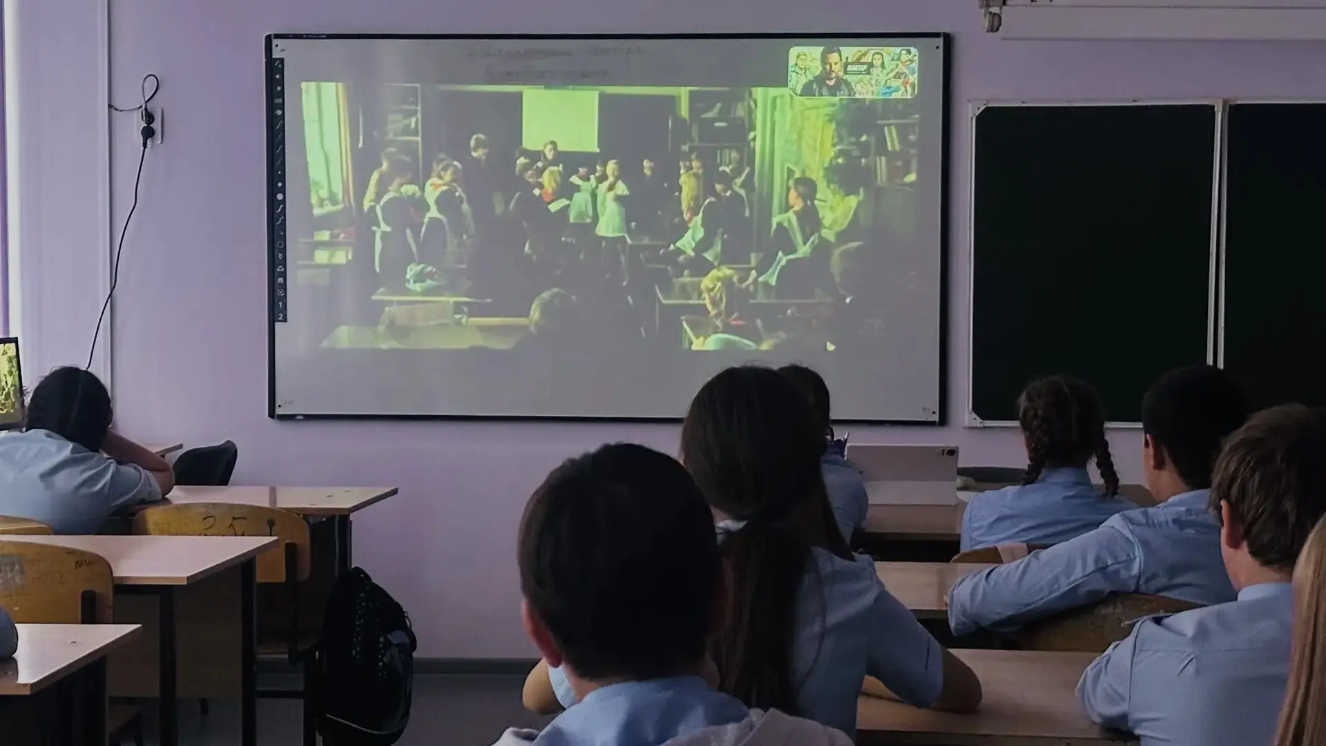 📆 12 октября социальный педагог  провела урок, который не входит  в рамки школьной про...