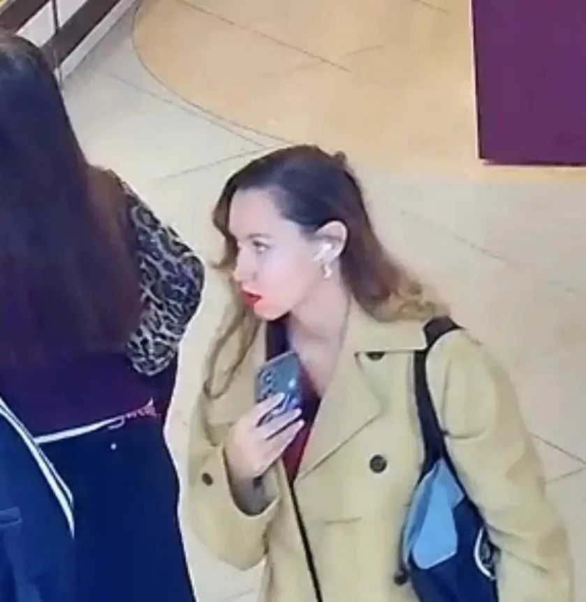 🚨 В Костроме полиция разыскивает подозреваемую в краже