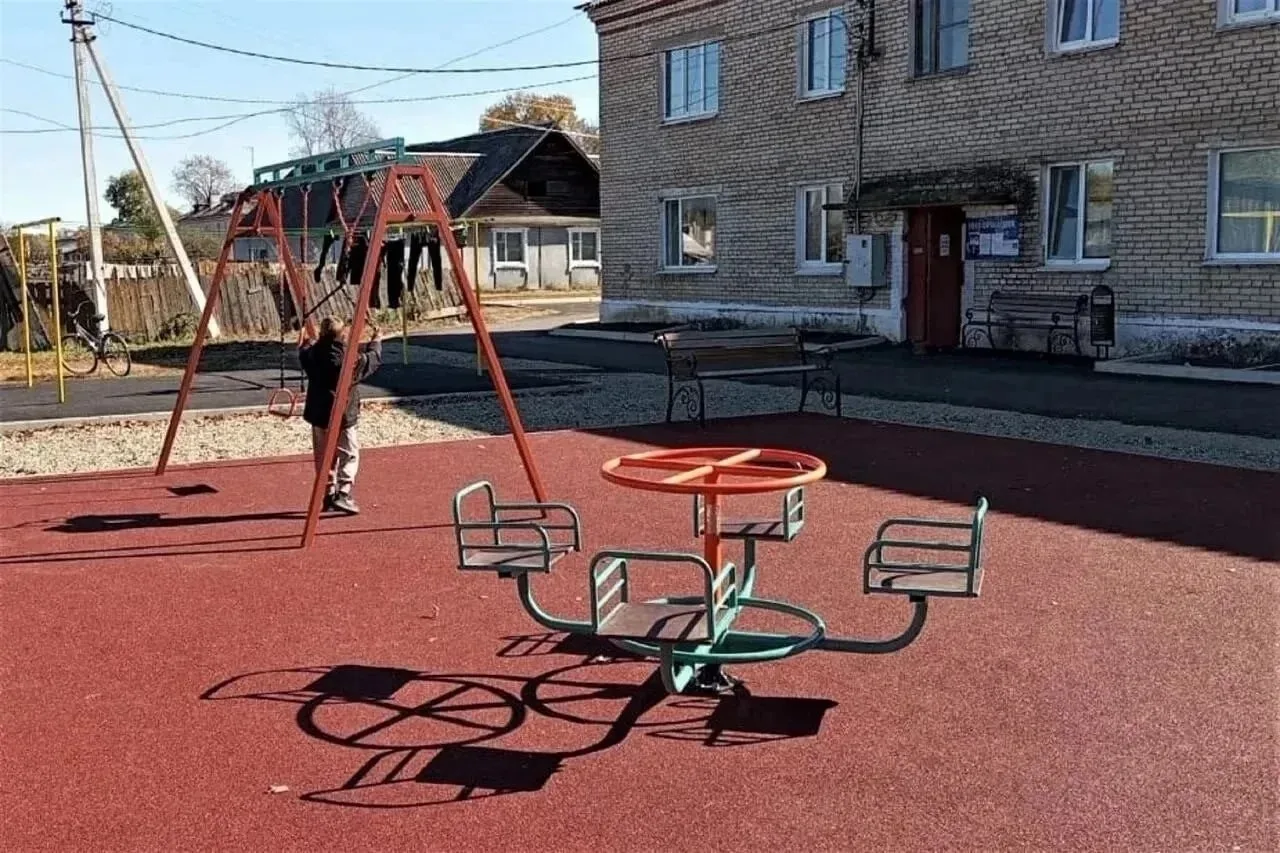 🏠 26 общественных пространств и дворов благоустроят до конца года в ЕАО